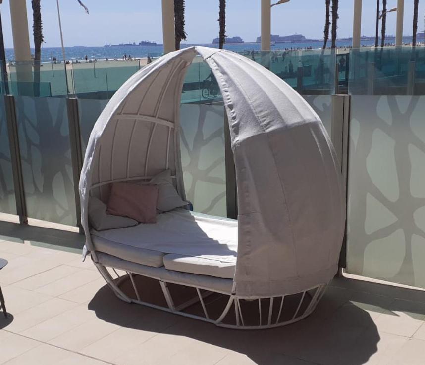 Luxury Beach Front Apartment With Pool Valencia Ngoại thất bức ảnh