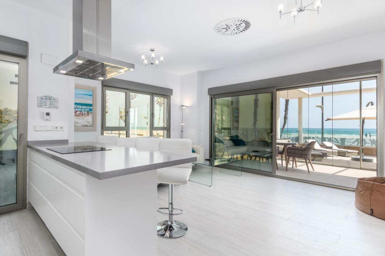 Luxury Beach Front Apartment With Pool Valencia Ngoại thất bức ảnh